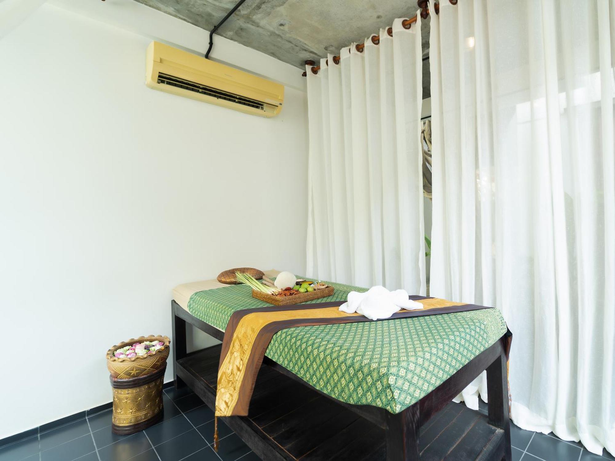Tunnel Urban Retreat Hotel Siem Reap Exterior foto