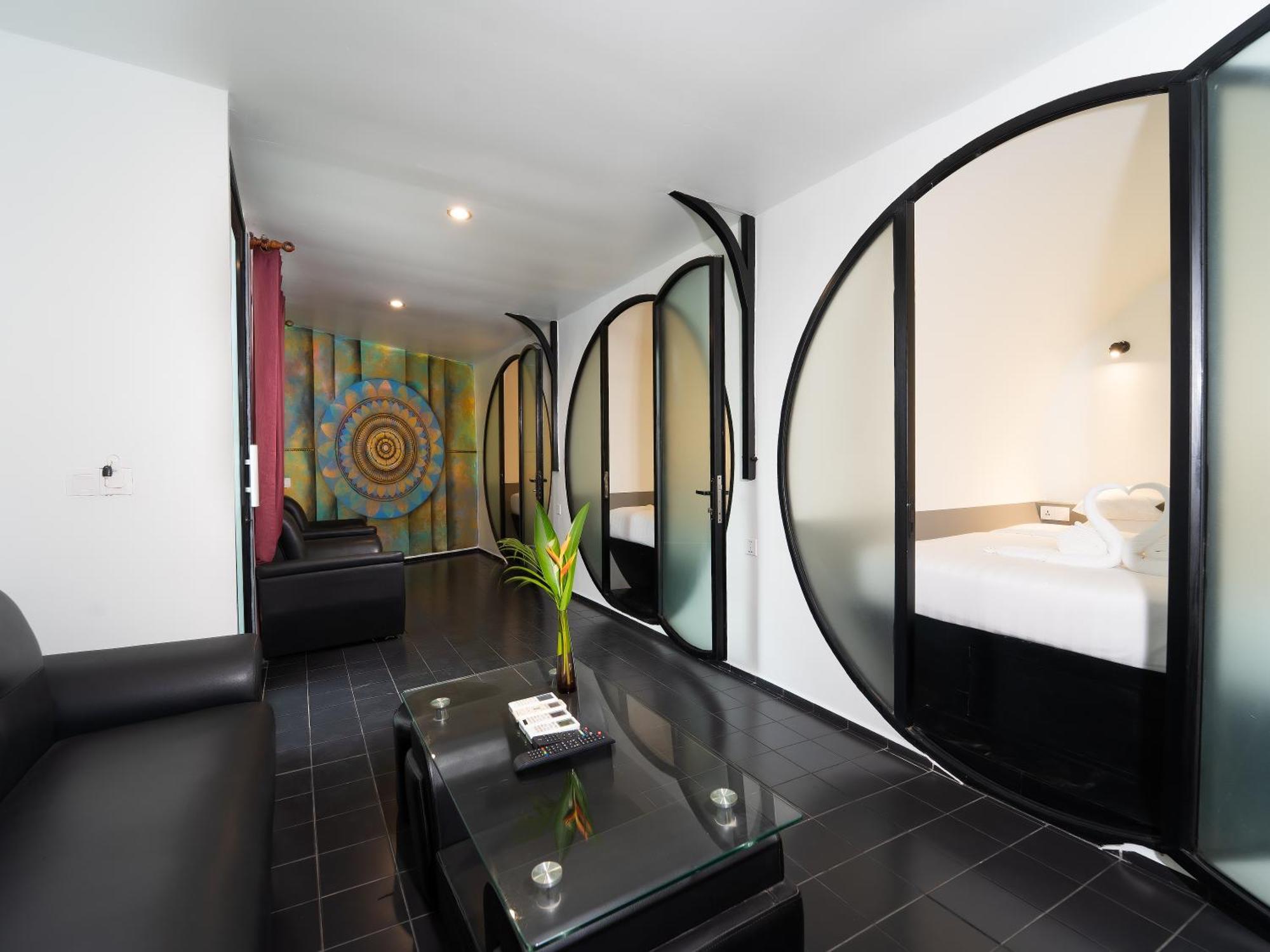 Tunnel Urban Retreat Hotel Siem Reap Exterior foto