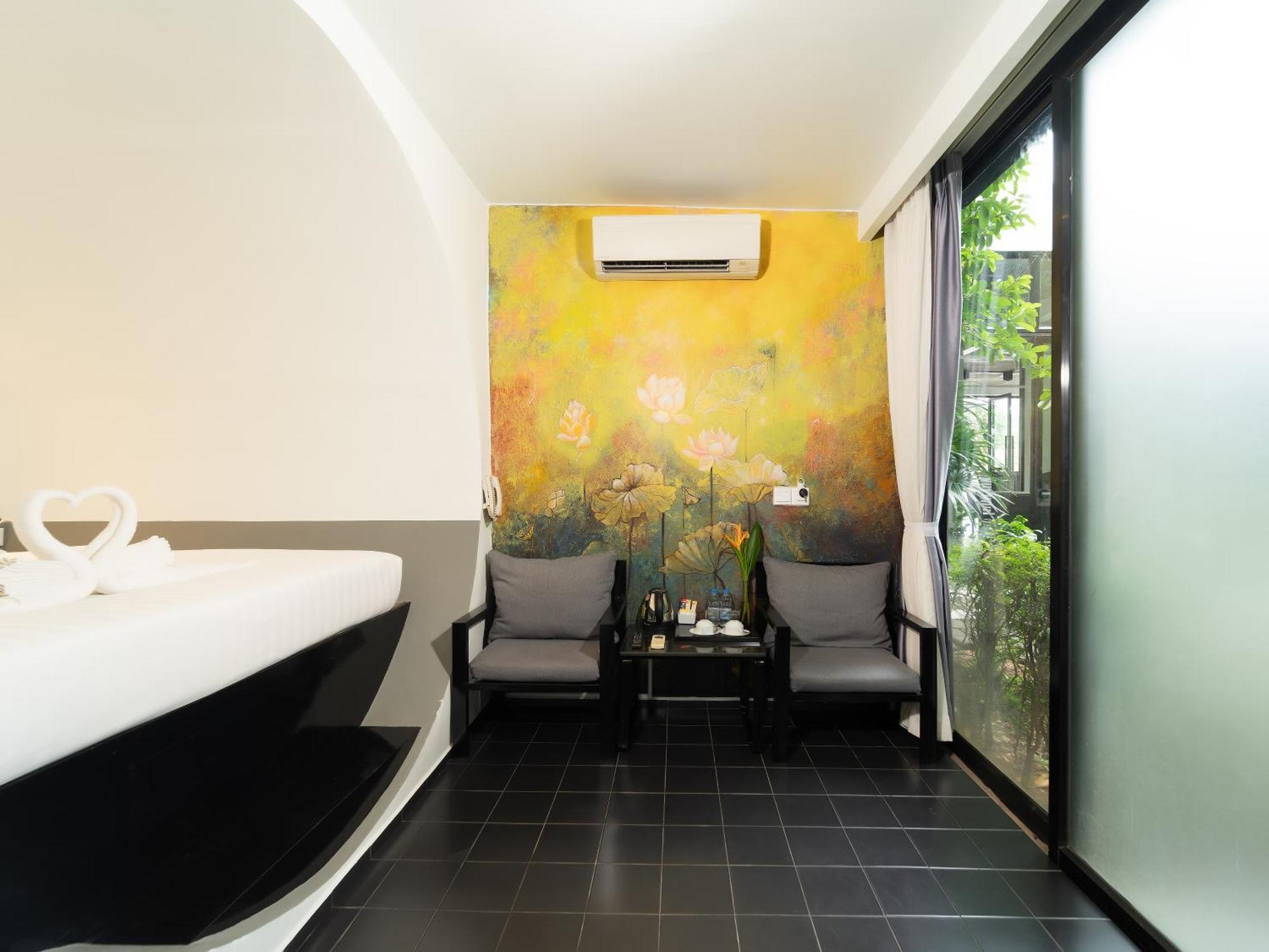 Tunnel Urban Retreat Hotel Siem Reap Exterior foto