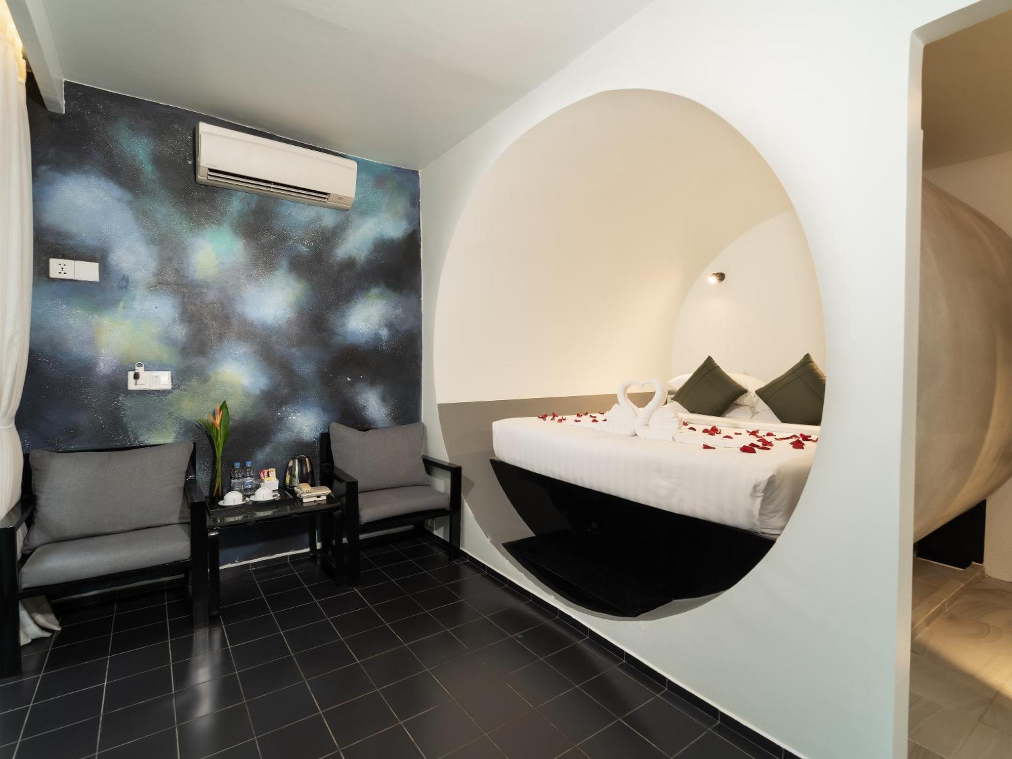 Tunnel Urban Retreat Hotel Siem Reap Exterior foto