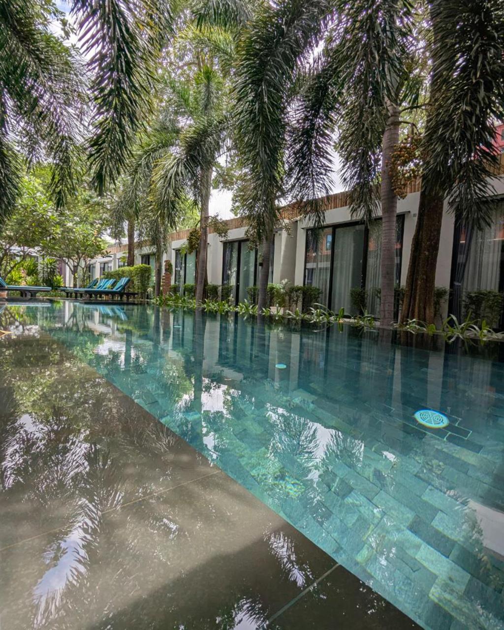 Tunnel Urban Retreat Hotel Siem Reap Exterior foto